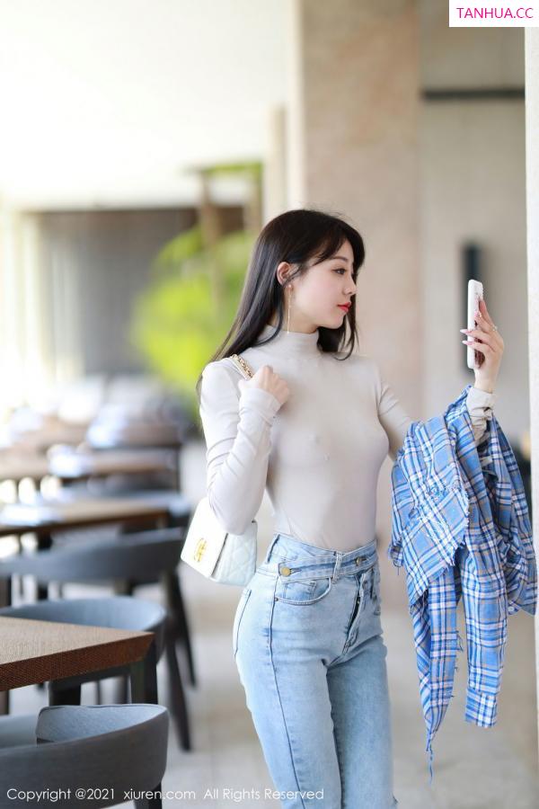 佘贝拉  [XiuRen]高清写真图 2021.04.30 VOL.3369 佘贝拉bella第15张图片